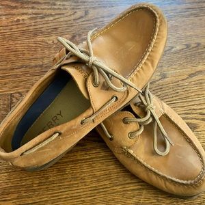 Men’s size 10.5 Sperry shoes